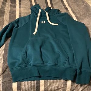 Womens Medium Under Armour Sweatshirt
